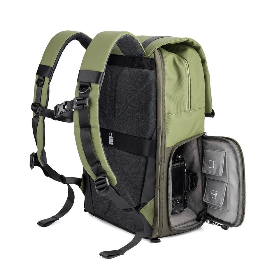 20L Camera Backpack Large Capacity Lightweight Outdoor Travel Photography Bags with Rain Cover for 15.6 Inch Laptop - Visión Creativa