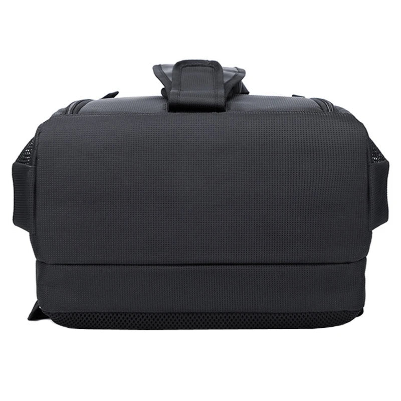 Waterproof DSLR Backpack with Rain Cover & Tripod Space - Visión Creativa