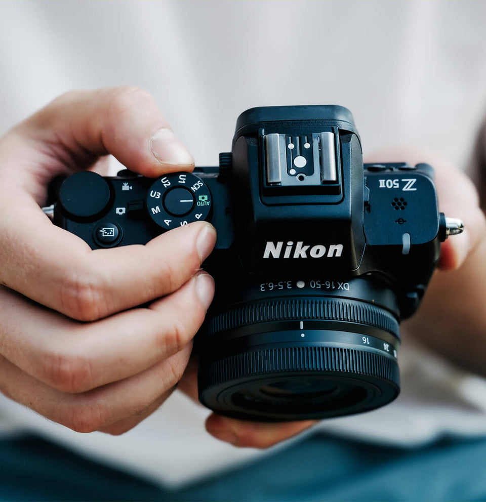 Nikon D750 vs Nikon Z50 II: Which Camera to Choose in 2025 for Photo and Video? - Visión Creativa