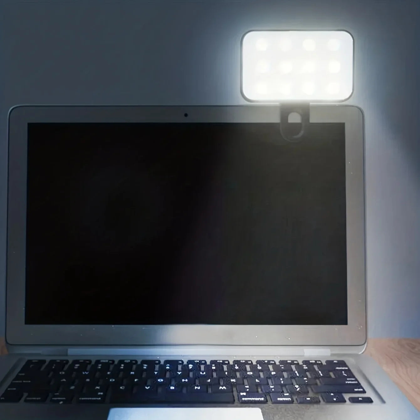 Mini Rechargeable Selfie Fill Light - 3 Color Modes